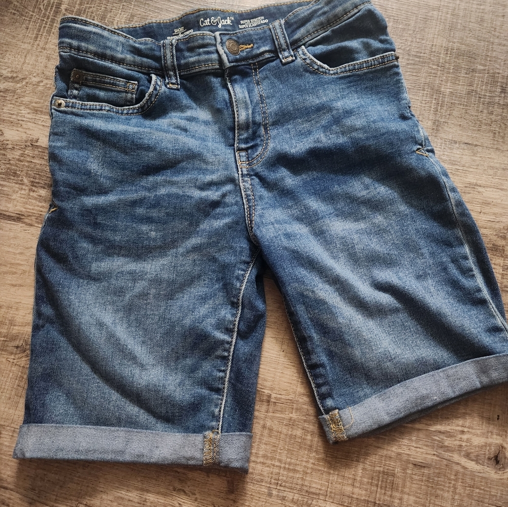 Cat & jack boy shorts size 12